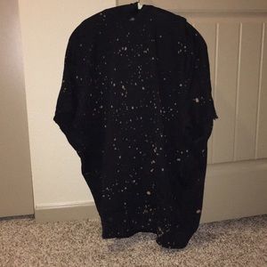 Men’s cutoff style sweatshirt